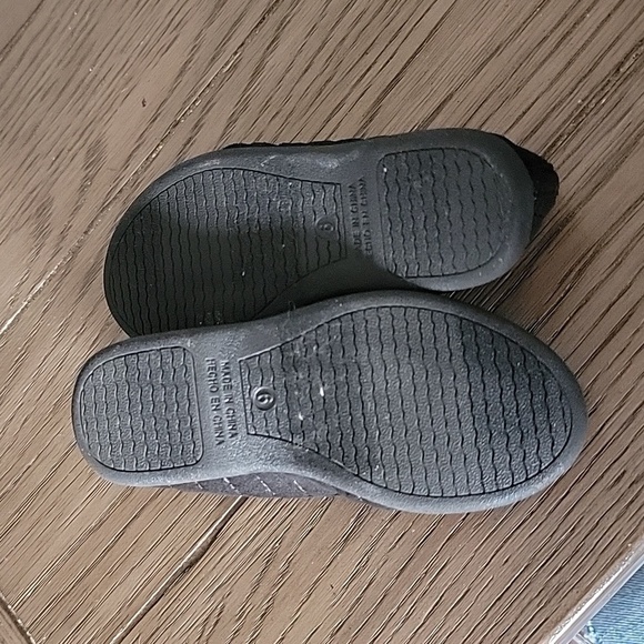 Old navy toddler ballets - Picture 4 of 4